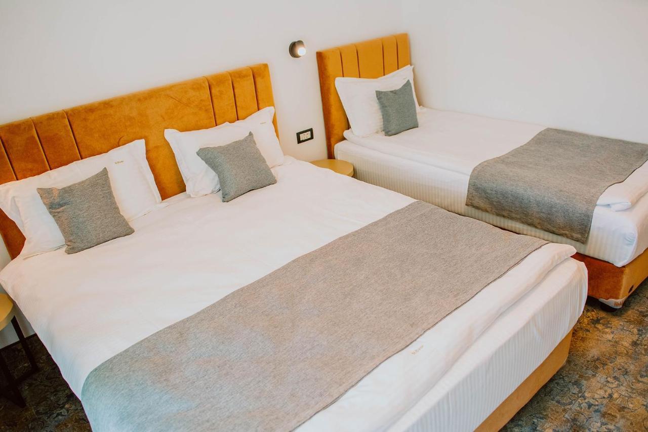 Corina Hotel Venus